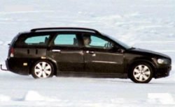 Премьера универсала Volvo V50 состоится в декабре