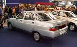 Автомобили ВАЗ стали дорожать ежемесячно