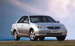 Toyota будет собирать Corolla и Camry в России