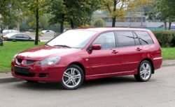 Mitsubishi Lancer Station Wagon 2.0 Intense