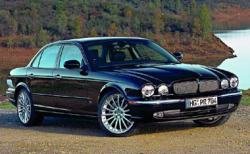 Jaguar снижает производство автомобилей