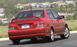 Японские автопроизводители за сборку в России