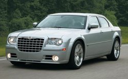 Chrysler 300C SRT-8: в России от 69 300 евро