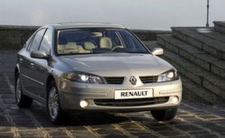 Renault отзывает 290 000 авто