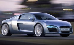 Суперкар Audi R8 готовят к производству