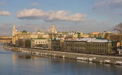 По Софийской набережной в Москве авто ездить не будут