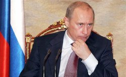 Путин потребовал снизить смертность на дорогах