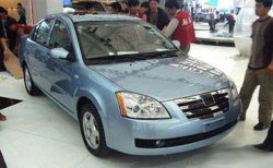 Chery будет собирать в РФ новый седан и минивэн
