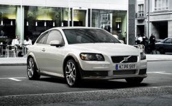 Volvo C30 - официальная информация