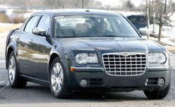 Chrysler 300C ждет обновление