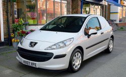 Peugeot 207 Van поможет коммерсантам