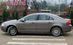 На Volvo S80 будут ставить новый 6-цилиндровый турбомотор