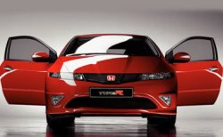 «Заряженный» Honda Civic Type-R начинают продавать в России