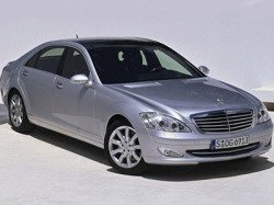 Навигаторы Mercedes-Benz появятся в России 