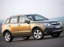 Кроссовер Opel Antara официально представили в России