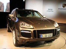 Porsche Cayenne New появится в 2010 году