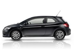 Toyota Auris стала трехдверной