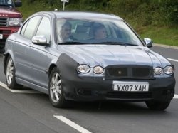 Обновленный Jaguar X-Type дебютирует весной следующего года