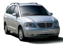 Минивэн SsangYong Rodius обновился