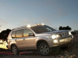 Новый Nissan X-Trail похож на предшественника 
