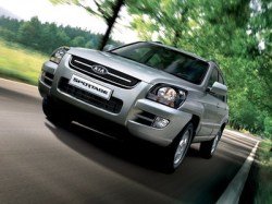 Внешность Kia Sportage немного подретушировали