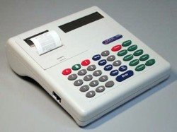 У столичных парковщиков появятся кассовые аппараты