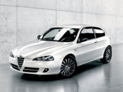 Для Alfa Romeo 147 получила стайлинг-пакет от CoStume National