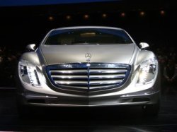 Концепт Mercedes-Benz F700 представлен во Франкфурте