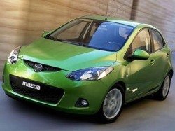 У Mazda 2 останется только три двери