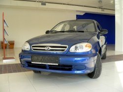 «ЗАЗ Сенс»: почти иномарка из Украины