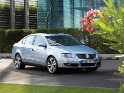 Купите Volkswagen Passat или Jetta - выбирайте комплектов подарков на 30600 руб.