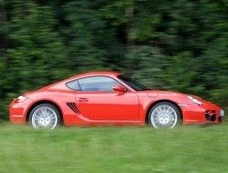 Выпуск Porsche Boxster и Cayman в Финляндии продолжится