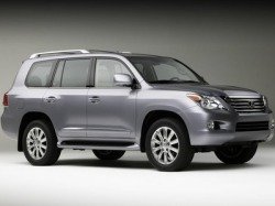 В Москве представили новый Lexus LX 570