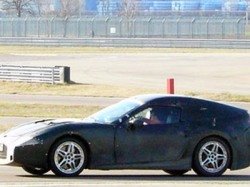 Ferrari испытывает новую модель