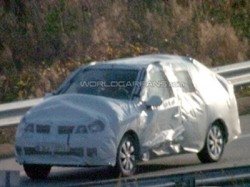 Renault тестирует обновленный Logan