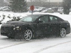 Nissan испытывает новое поколение модели Maxima