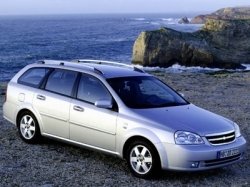ГАЗ может начать собирать автомобиль на базе Chevrolet Lacetti