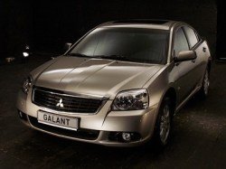 Mitsubishi Galant стал более элегантным