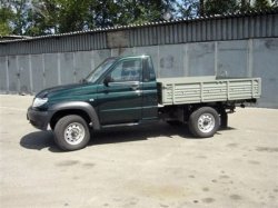 УАЗ начал производство полноприводных грузовых авто UAZ Cargo