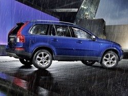 Volvo V70, XC70 и XC90 в дизайнерской серии Ocean Race