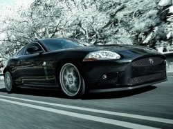 В Женеве представлен спортивный Jaguar XKR-S