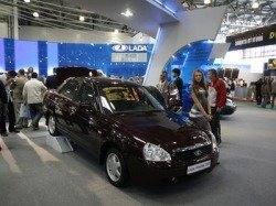 ВАЗ проведет испытания Lada Priora на природном газе
