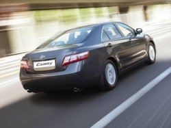 Российская Toyota Camry скоро будет стоить дешевле