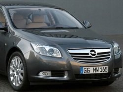 Opel Insignia - реальные фото