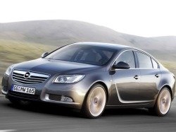 Opel Insignia - официальные фото и видео