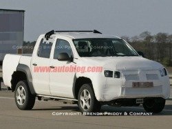 Пикап Volkswagen Robust проходит испытания