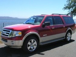 На Ford Expedition будут устанавливать новый мотор