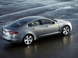Daimler будет поставлять запчасти для Jaguar и Land Rover