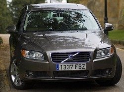 Компанию Volvo могут продать россиянину