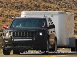 Jeep Grand Cherokee SRT-8 проходит испытания